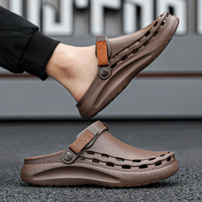 Jutte - Minimalist clogs