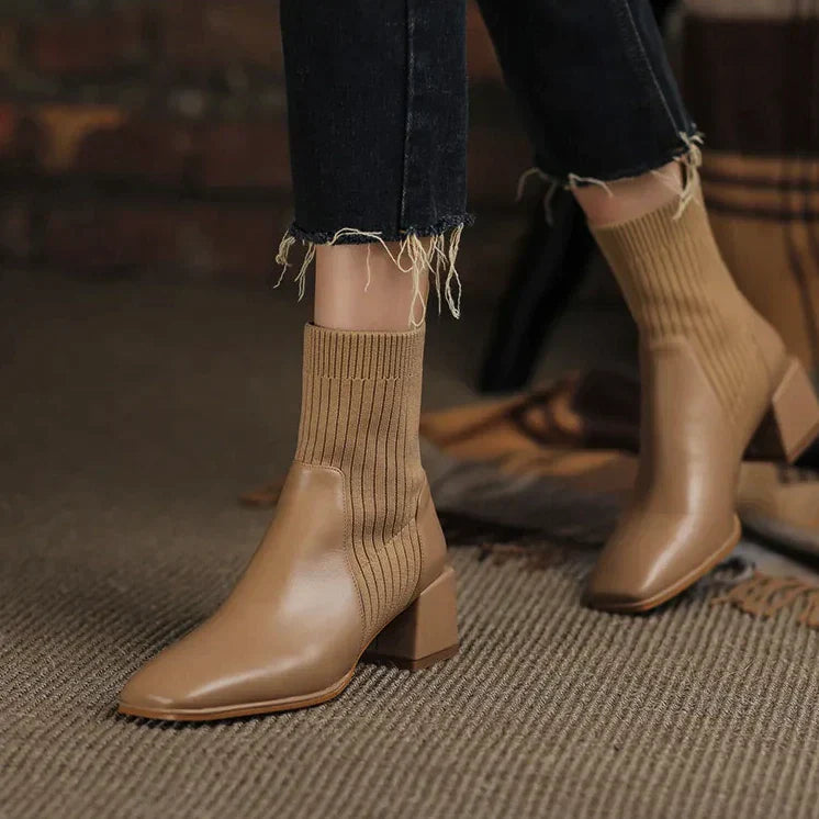 Arevia Chelsea Boots